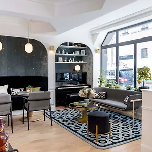 Louvre Montana 4*, Париж Франция